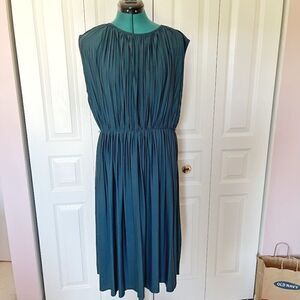 H&M Pleated Grecian Style Knee Length Sleeveless Sheer Jersey Lined Midi Dress